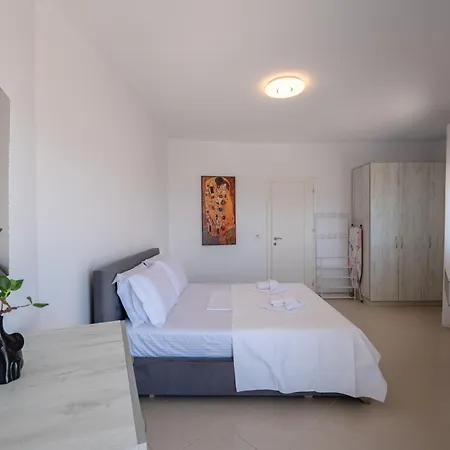 Eera Blue Horizon 3 Daire Saranda